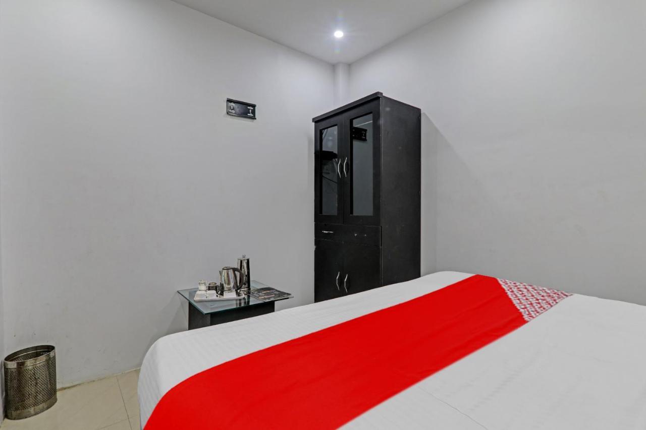 Hotel Oyo Flagship 81064 Chaudhary In Gorakhpur Exteriér fotografie