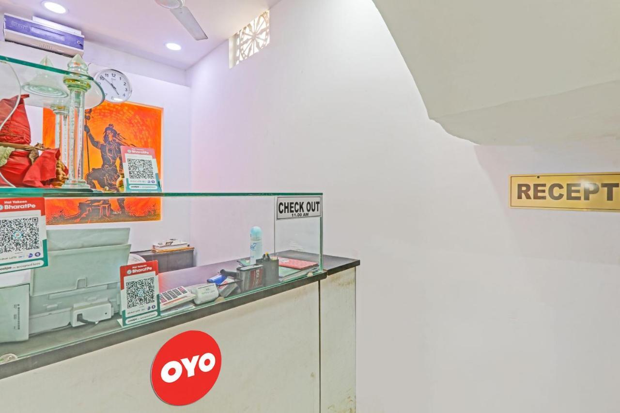 Hotel Oyo Flagship 81064 Chaudhary In Gorakhpur Exteriér fotografie