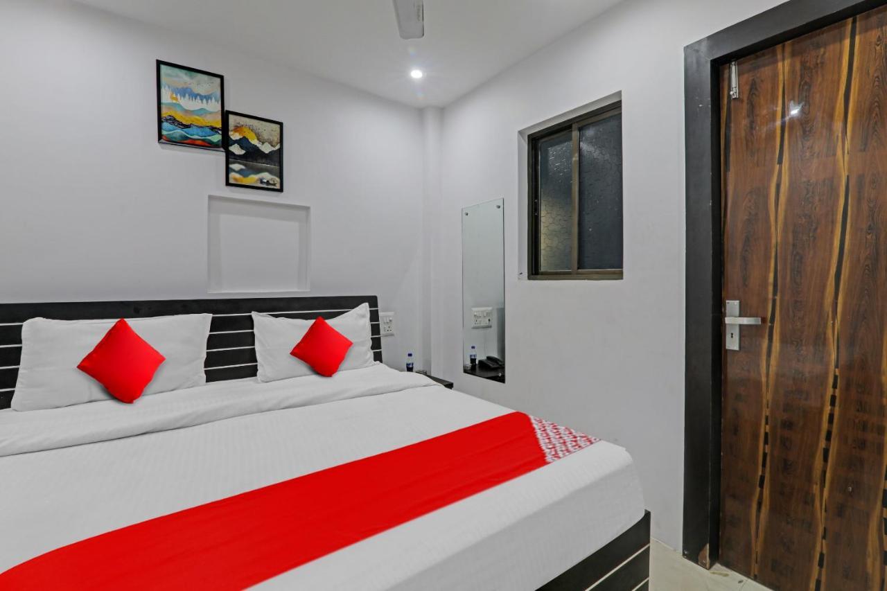 Hotel Oyo Flagship 81064 Chaudhary In Gorakhpur Exteriér fotografie