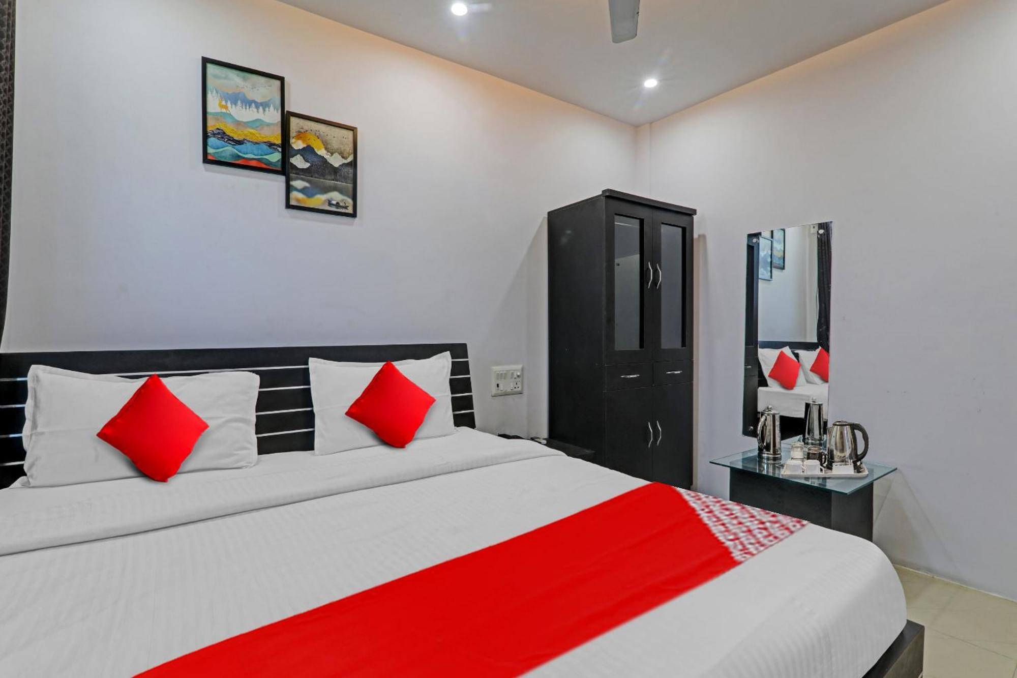 Hotel Oyo Flagship 81064 Chaudhary In Gorakhpur Exteriér fotografie