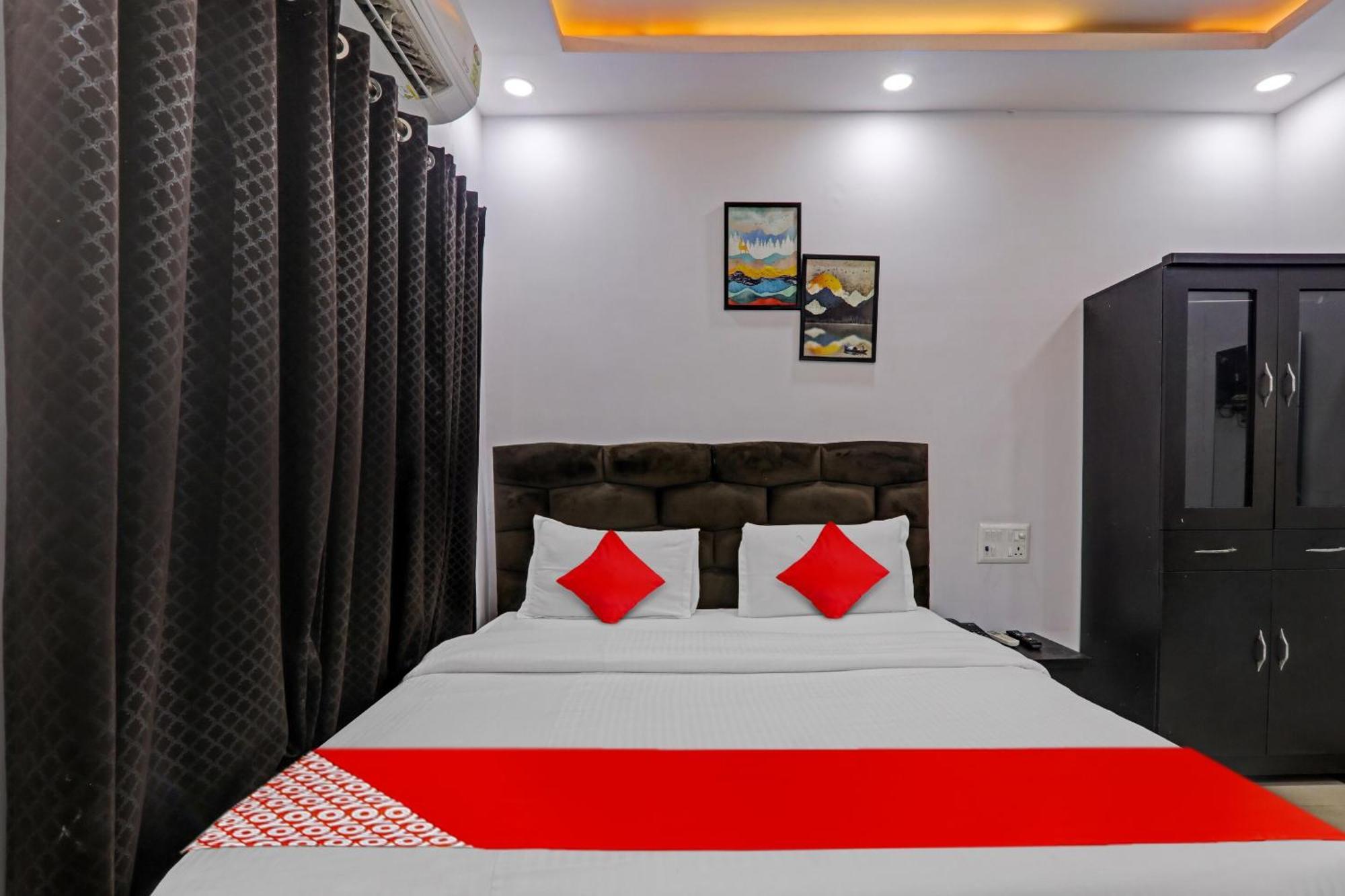Hotel Oyo Flagship 81064 Chaudhary In Gorakhpur Exteriér fotografie
