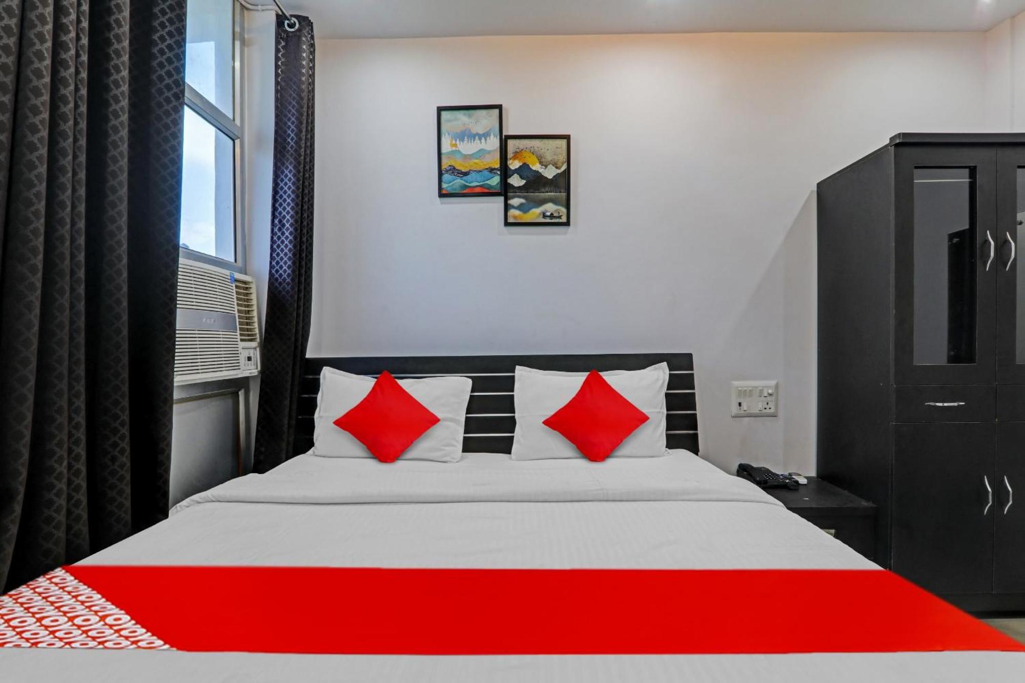Hotel Oyo Flagship 81064 Chaudhary In Gorakhpur Exteriér fotografie